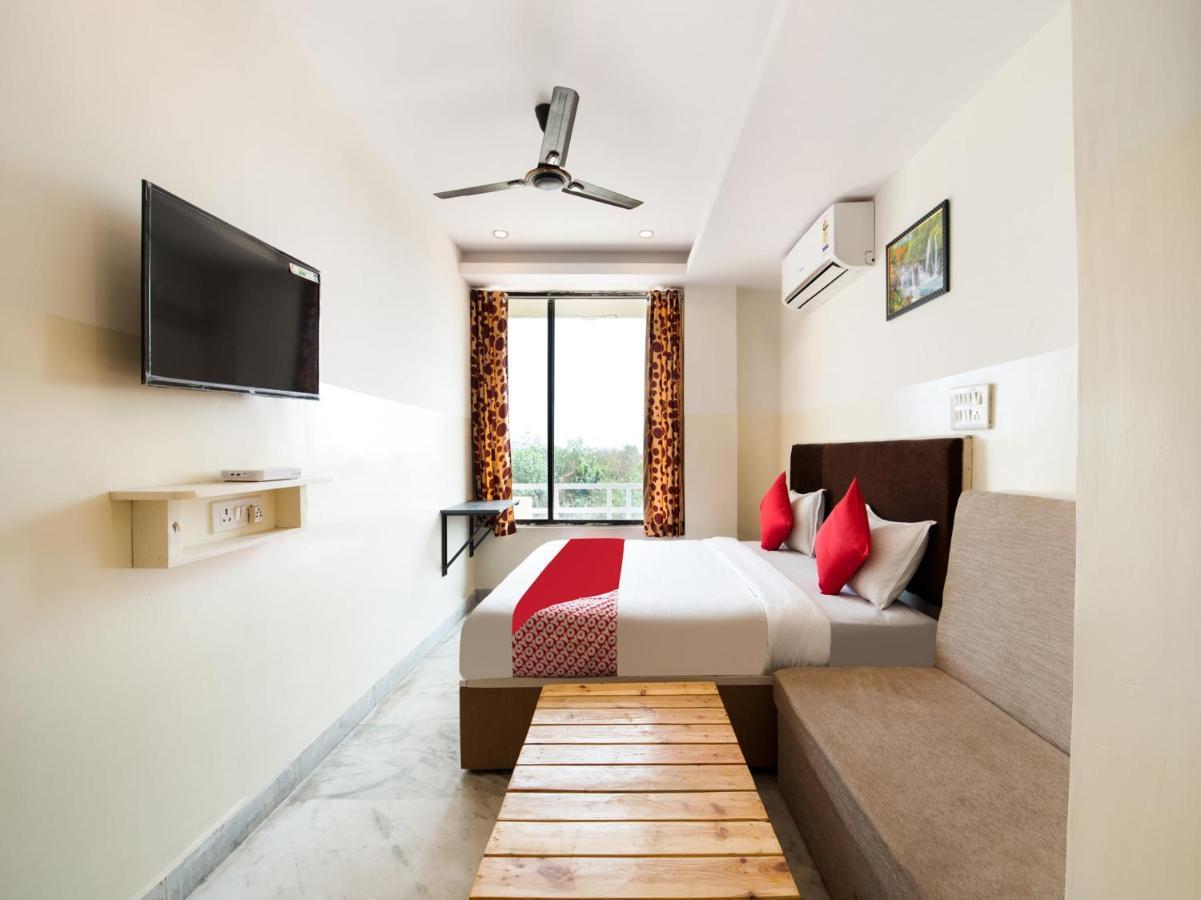 Oyo 69511 Hotel Sea E Pearl Visakhapatnam Zewnętrze zdjęcie